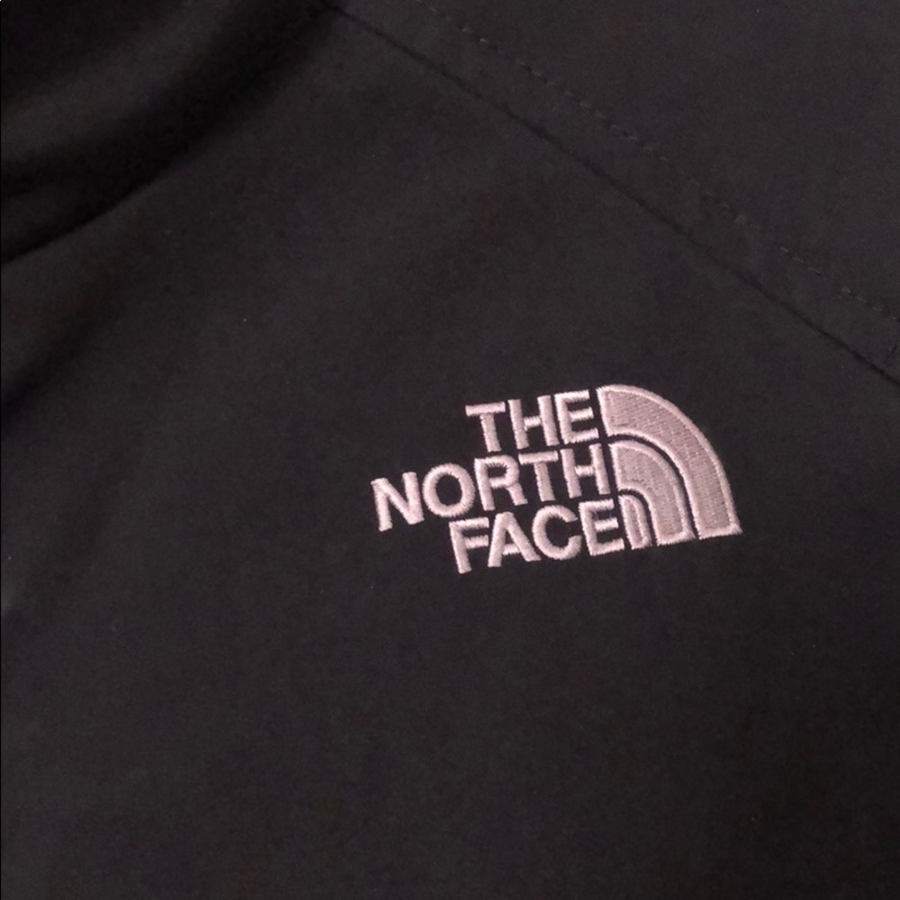 North Face Elevation Jacket - image 2